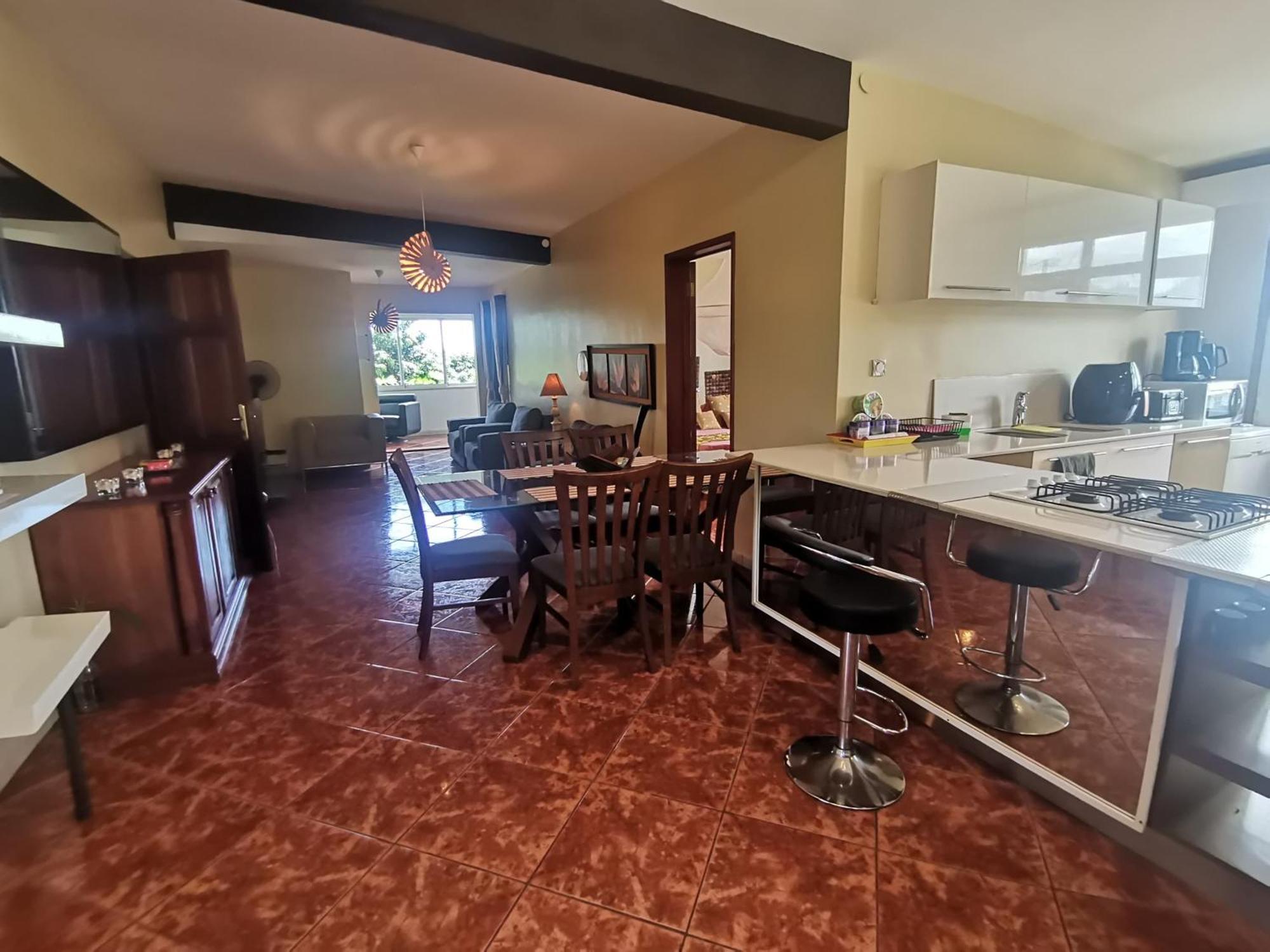 Modern Apartment/3Bedrooms/2Bathrooms/Rooftop/Jacuzzi Pointe aux Sable Esterno foto